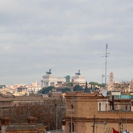 Tiber Rooms Testaccio โรม ภายนอก รูปภาพ