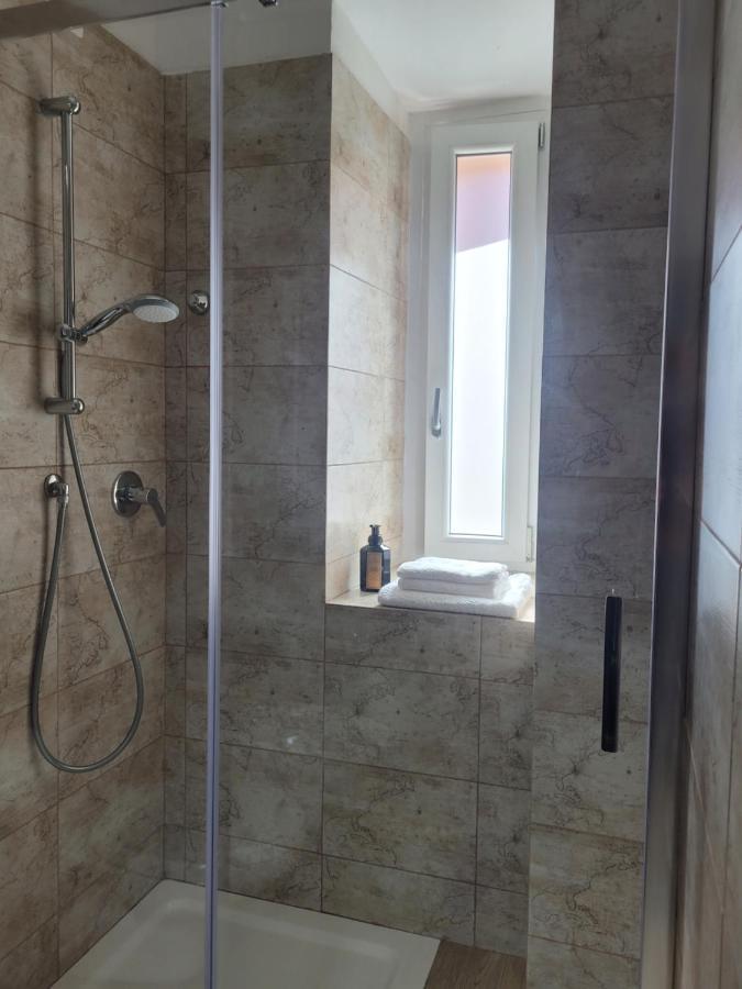 Tiber Rooms Testaccio โรม ภายนอก รูปภาพ