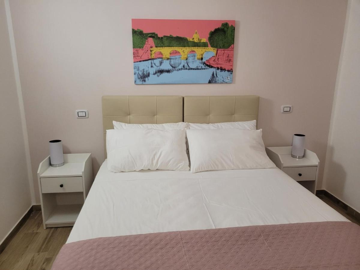 Tiber Rooms Testaccio โรม ภายนอก รูปภาพ