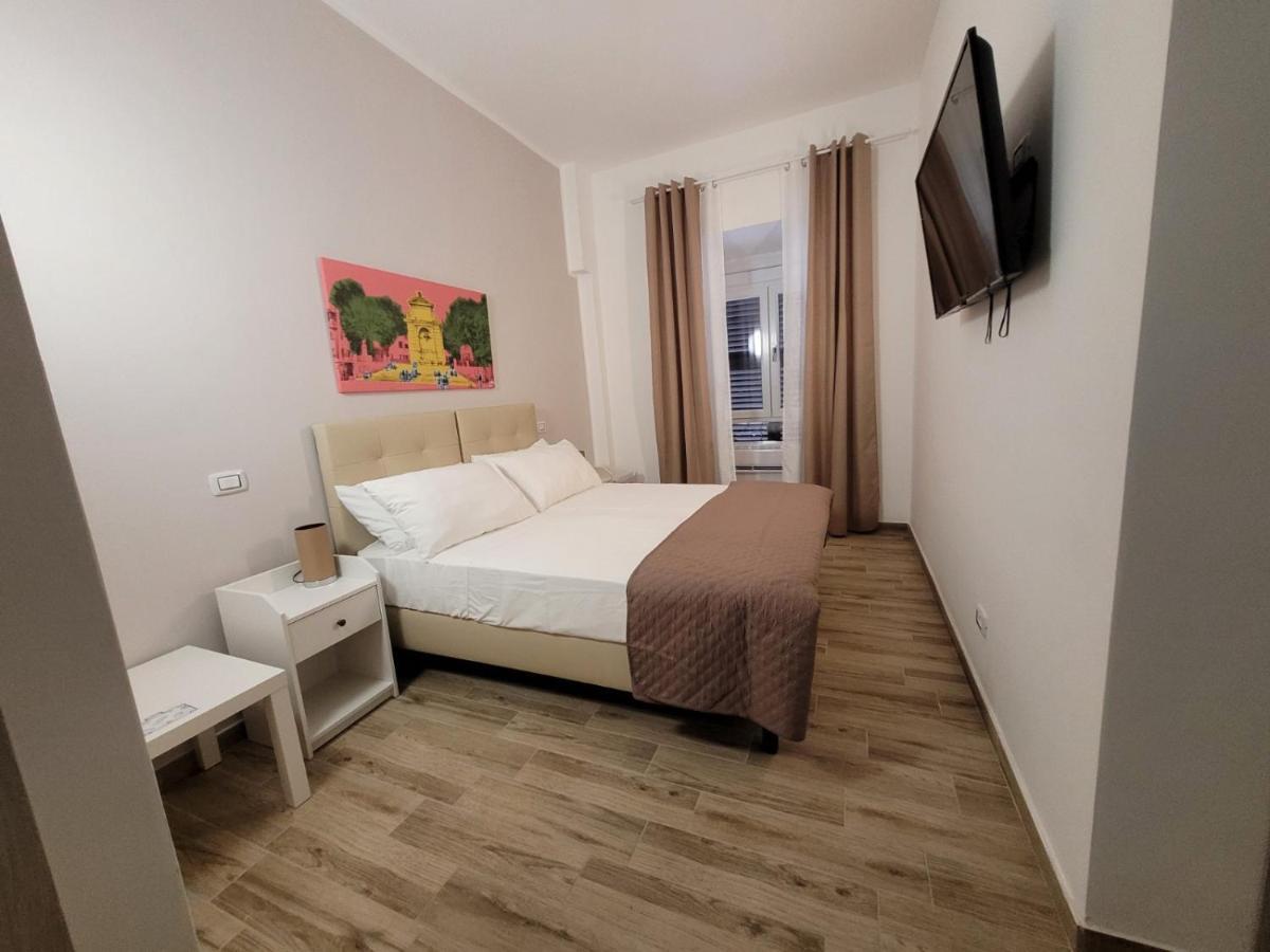 Tiber Rooms Testaccio โรม ภายนอก รูปภาพ