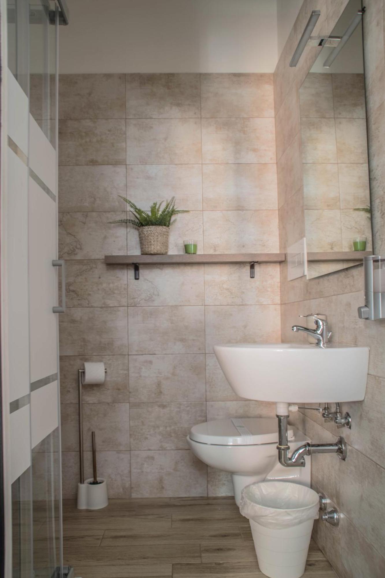 Tiber Rooms Testaccio โรม ภายนอก รูปภาพ